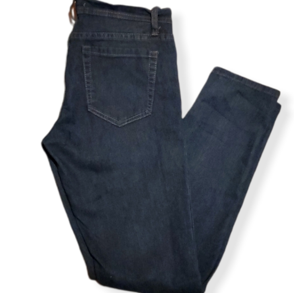 ♠️Forever 21♠️ skinny leg jeans, size 27